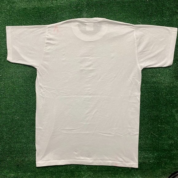 Vintage 80s Feminist Shirt BIPOC Rainbow Single Stitch Tee - Picture 6 of 6